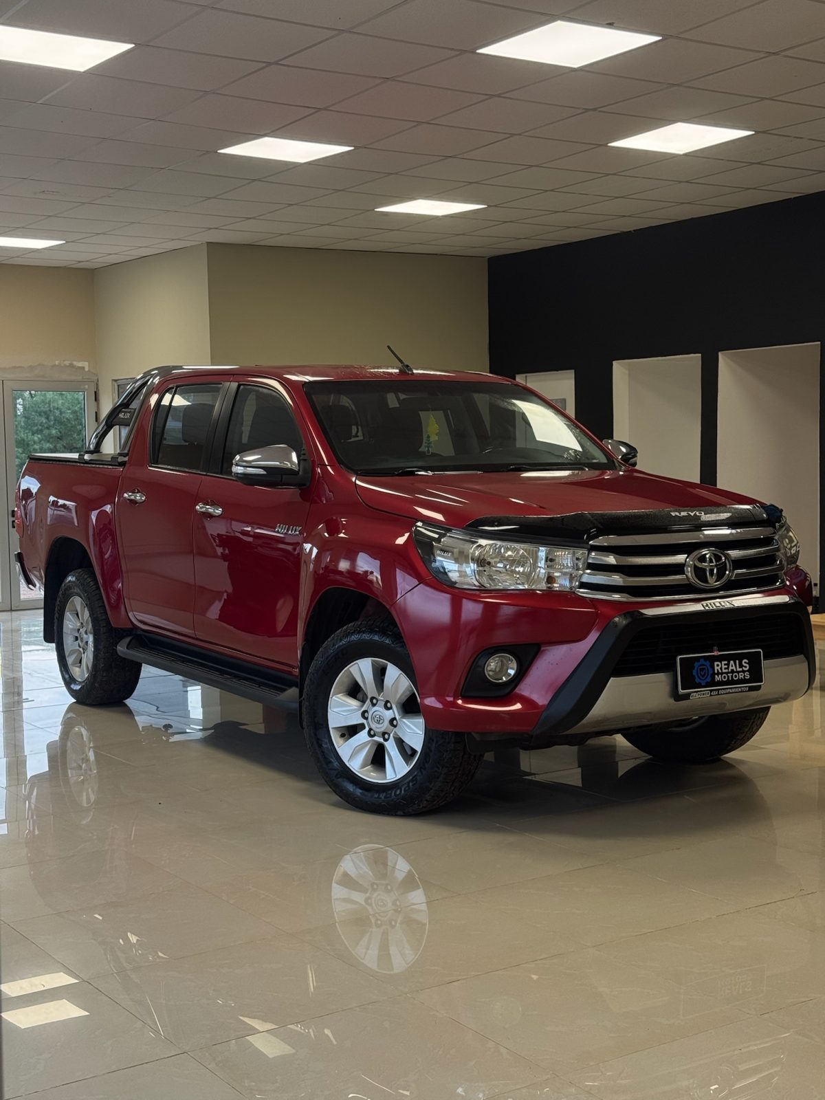 Toyota Hilux foto 1