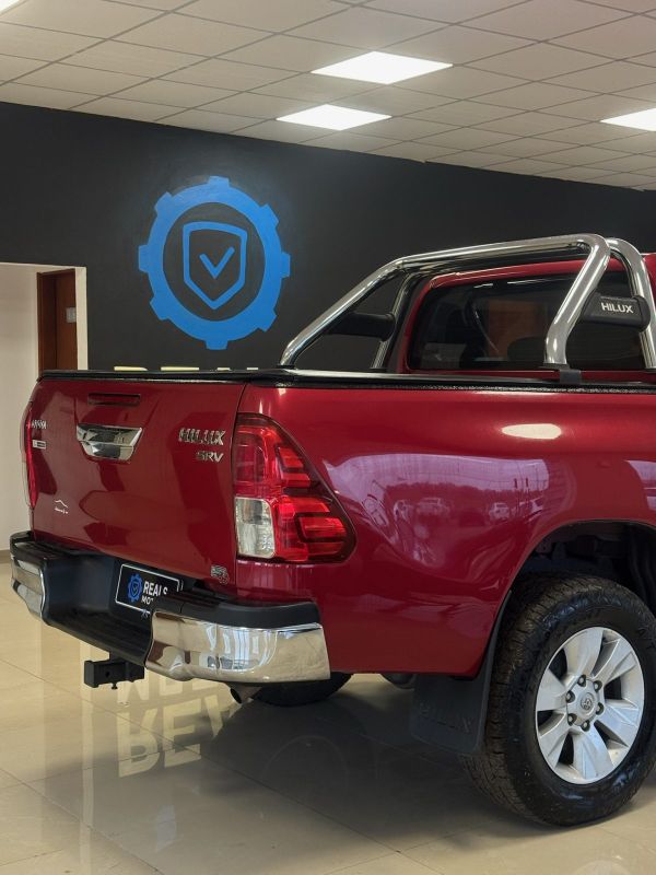 Toyota Hilux foto 6
