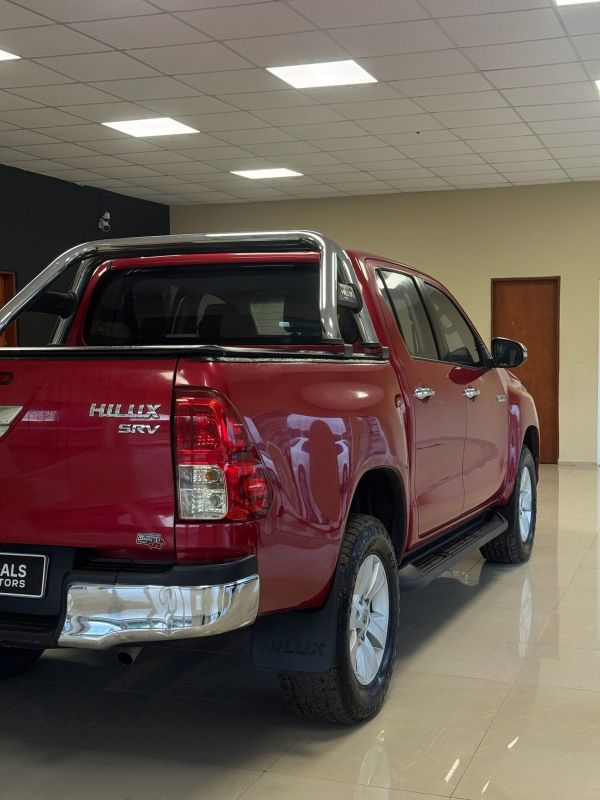 Toyota Hilux foto 7