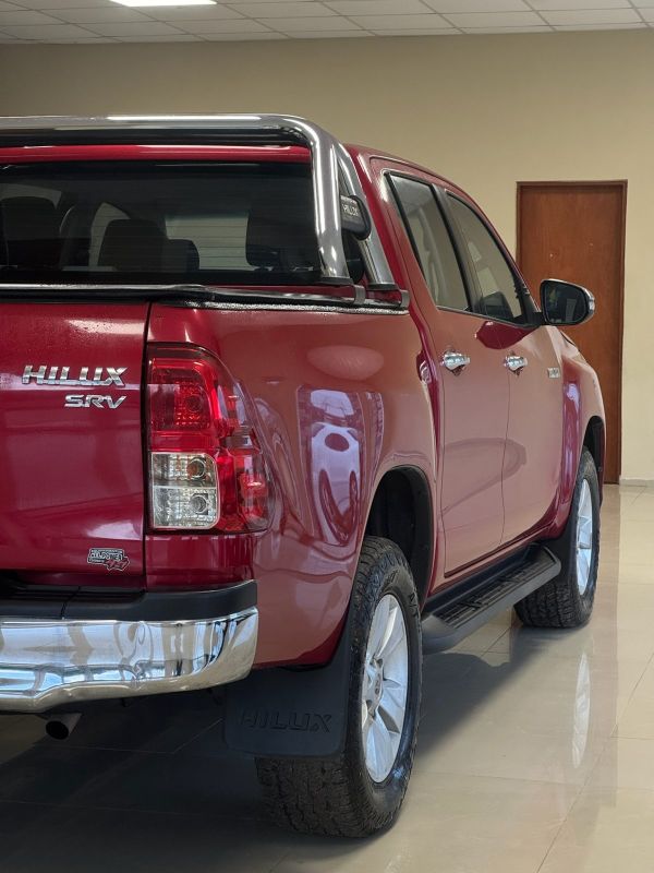 Toyota Hilux foto 8