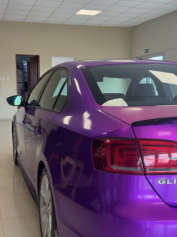 Volkswagen Vento foto 4