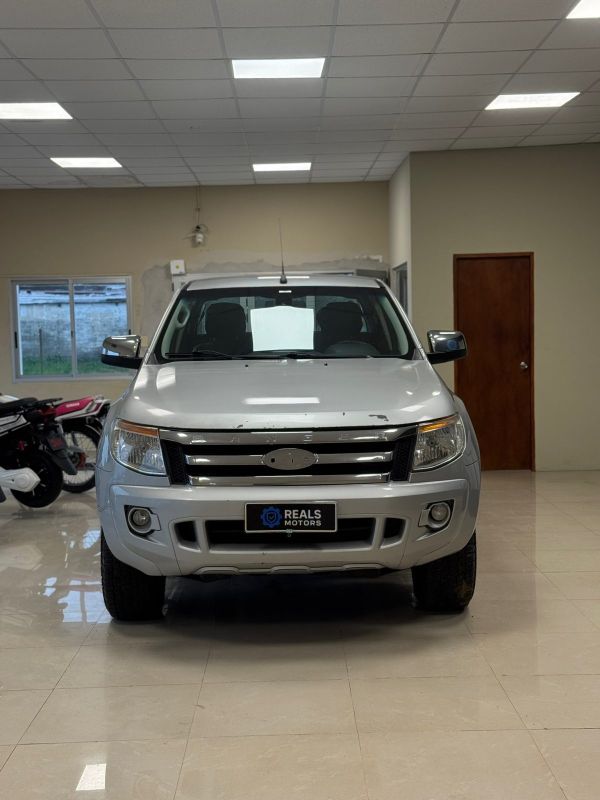 Ford Ranger foto 2