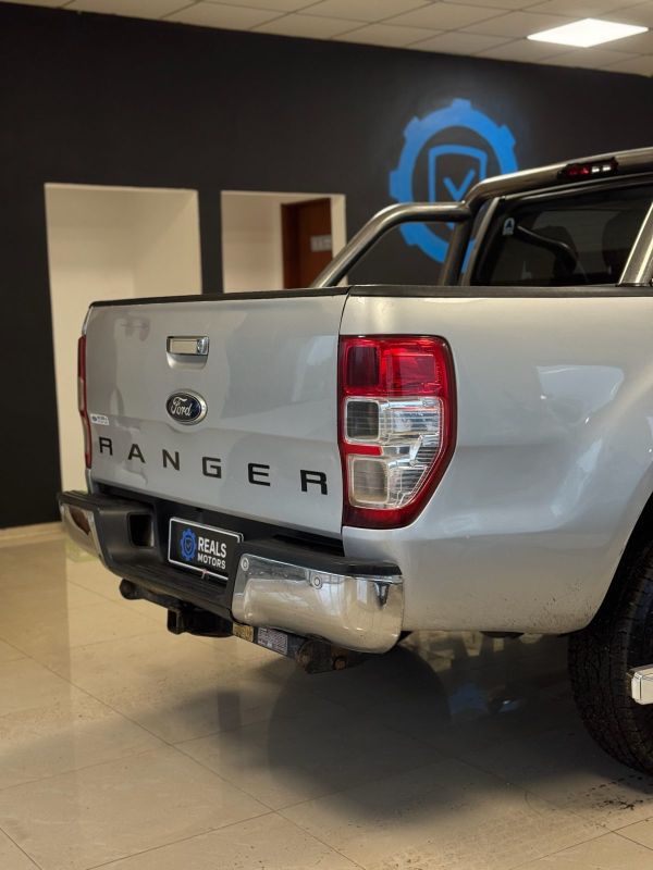 Ford Ranger foto 5