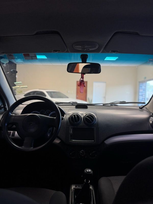 Chevrolet Aveo foto 6