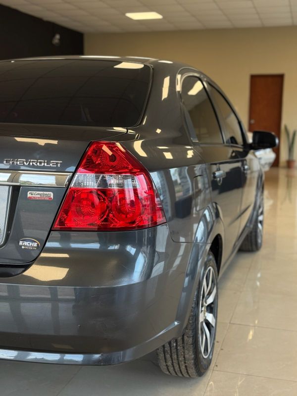 Chevrolet Aveo foto 4