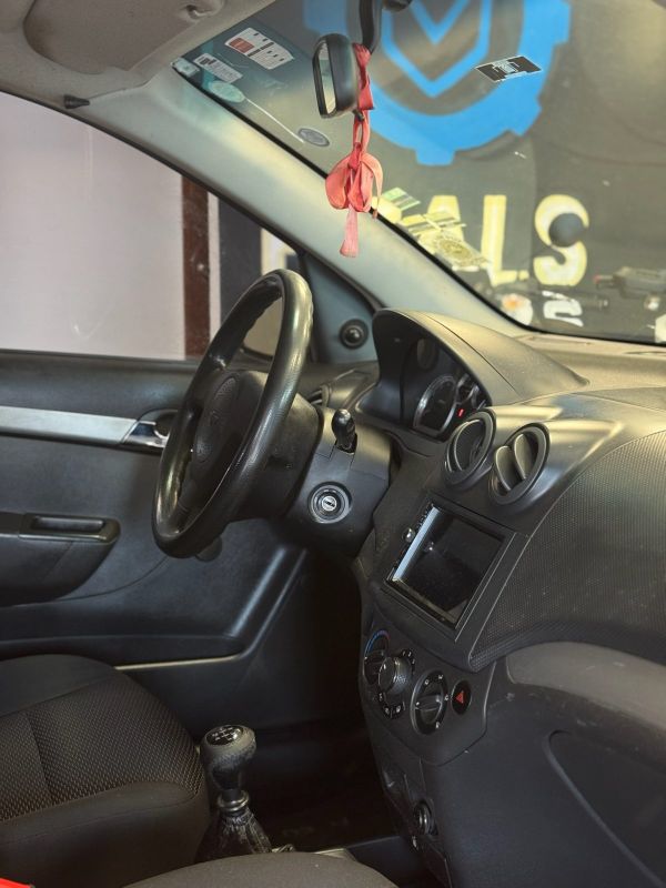 Chevrolet Aveo foto 7