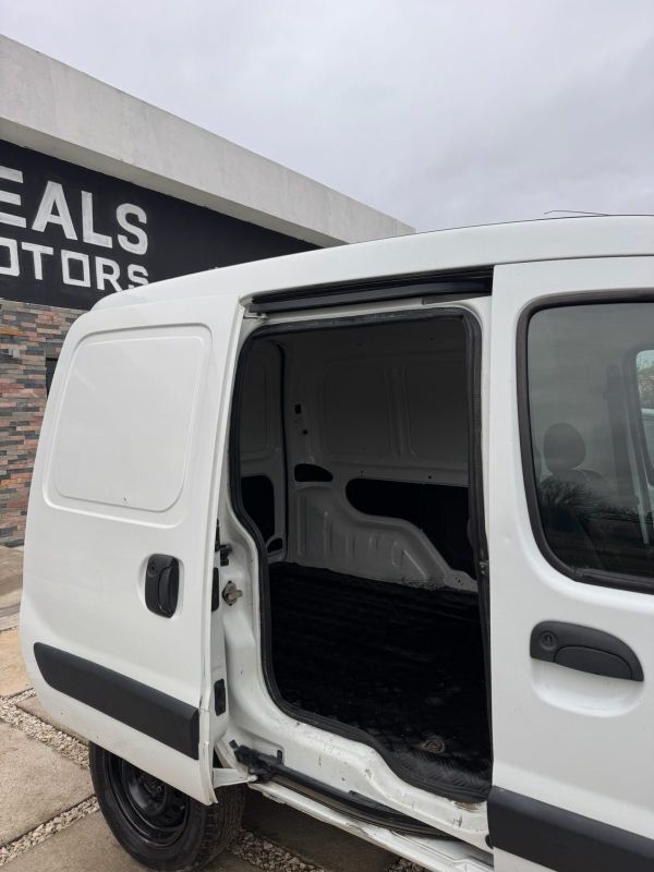 Renault Kangoo foto 8