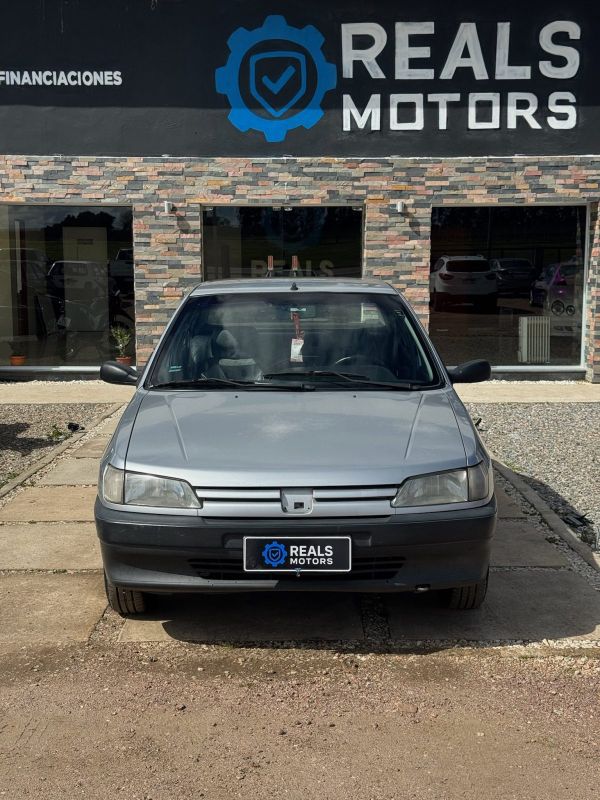 Peugeot 306 foto 2