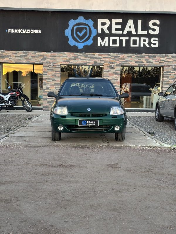 Renault Clio foto 2