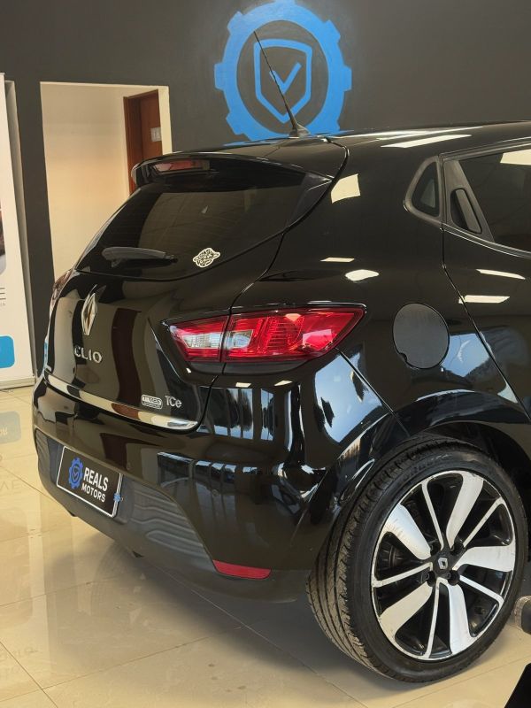 Renault Clio foto 5