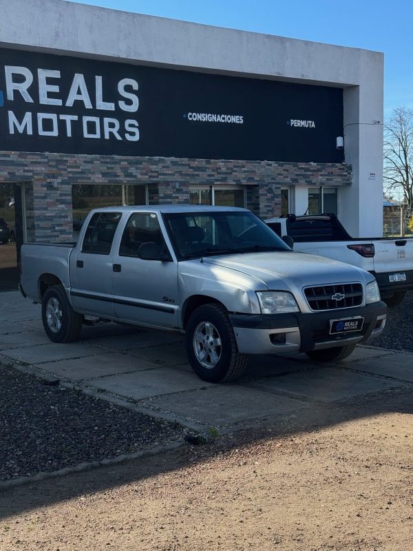 Chevrolet 4x2 foto 1