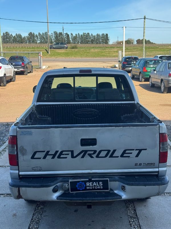 Chevrolet 4x2 foto 5