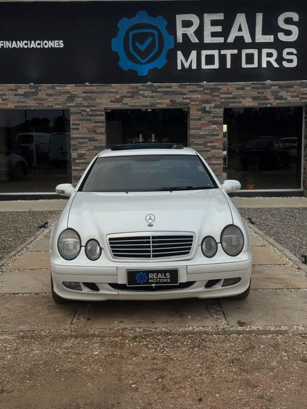 Mercedes 320 foto 2