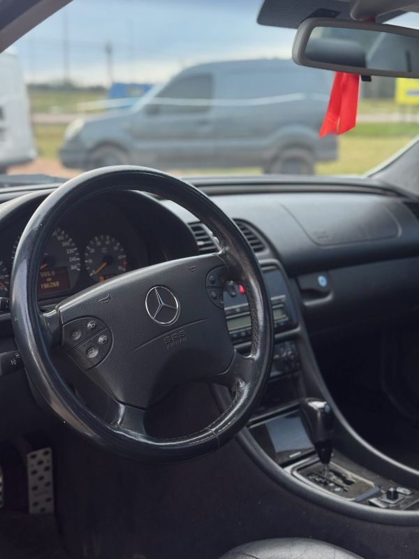 Mercedes 320 foto 7