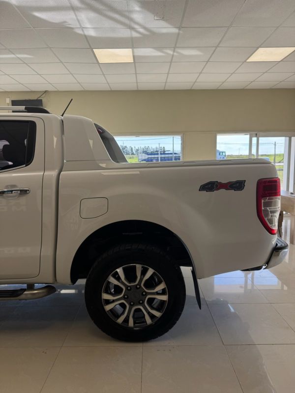Ford Limited foto 5