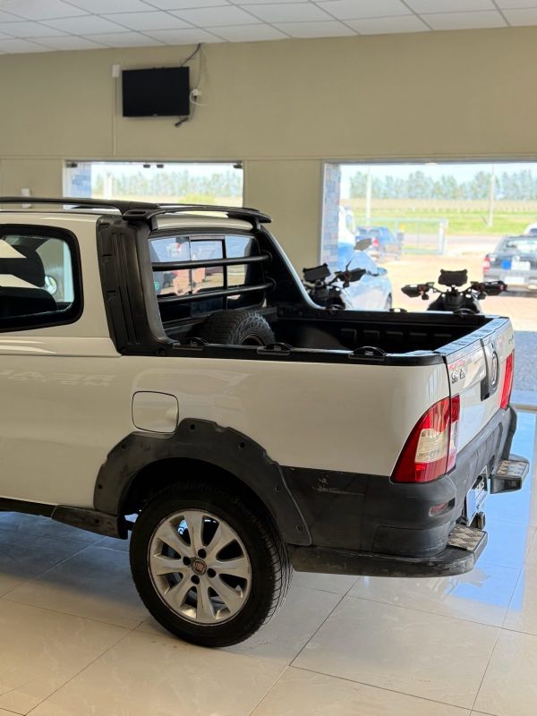 Fiat Strada foto 9