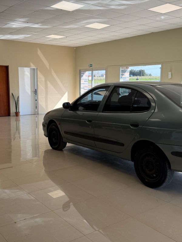 Renault Megane foto 6