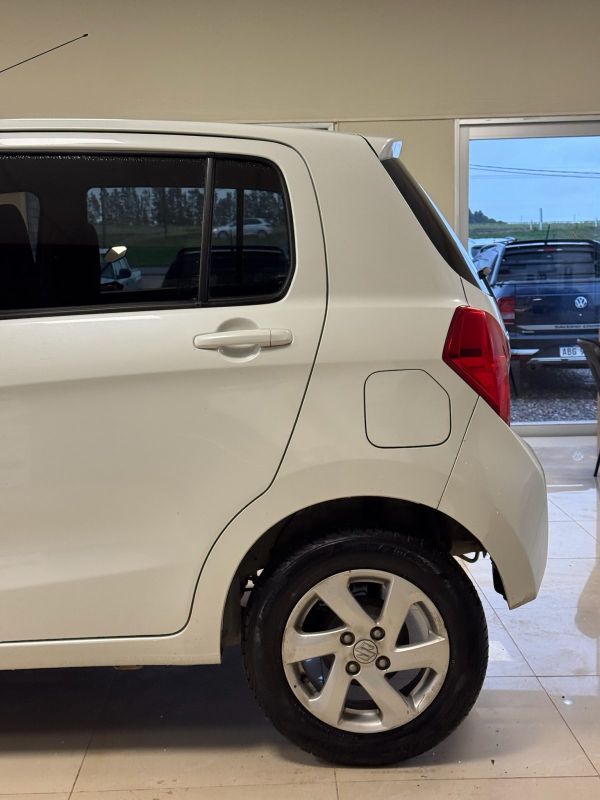Suzuki celerio foto 4