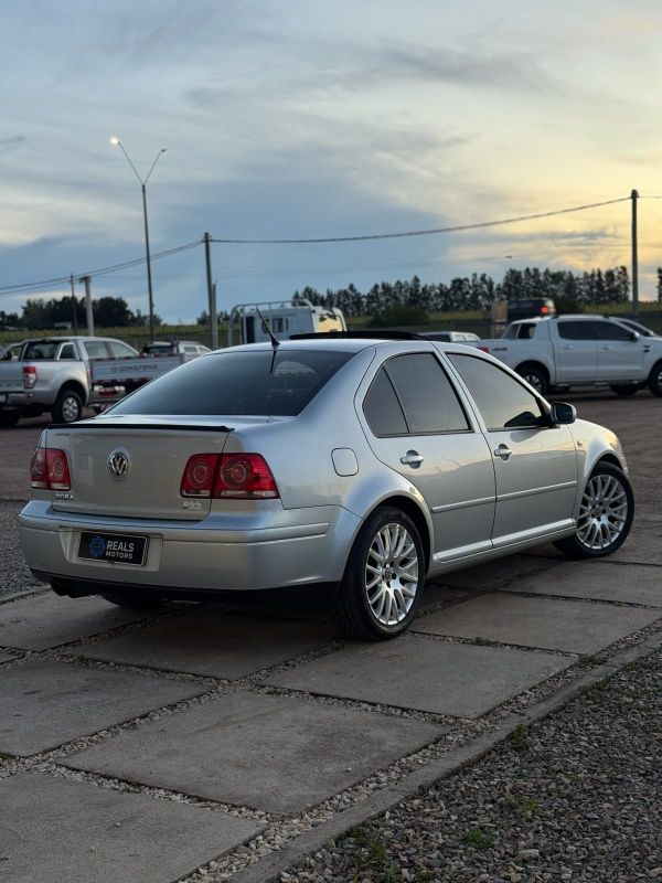 Volkswagen Bora foto 4