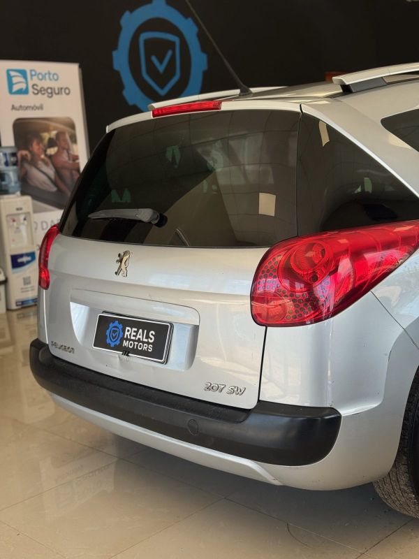 Peugeot 207 SW foto 2