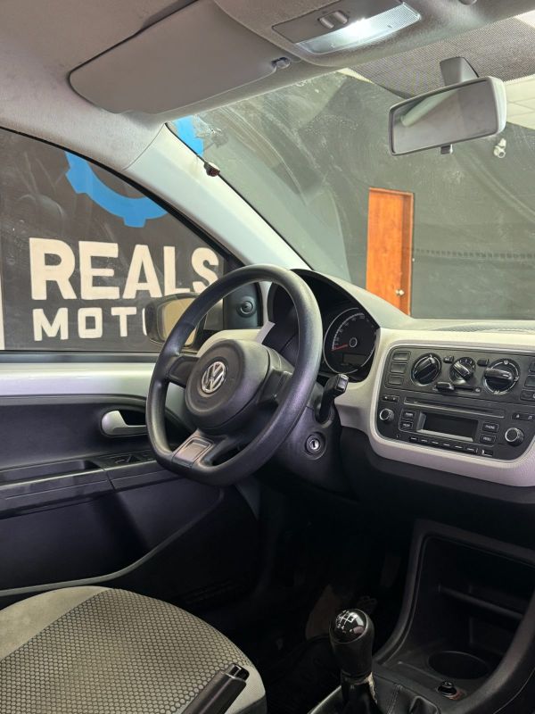 Volkswagen UP foto 10