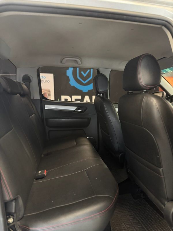 JAC 1037 foto 9