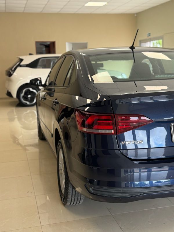 VOLKSWAGEN VIRTUS foto 6
