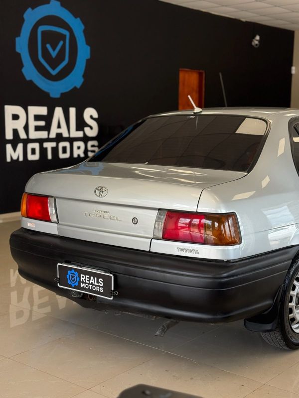 TOYOTA COROLLA foto 5