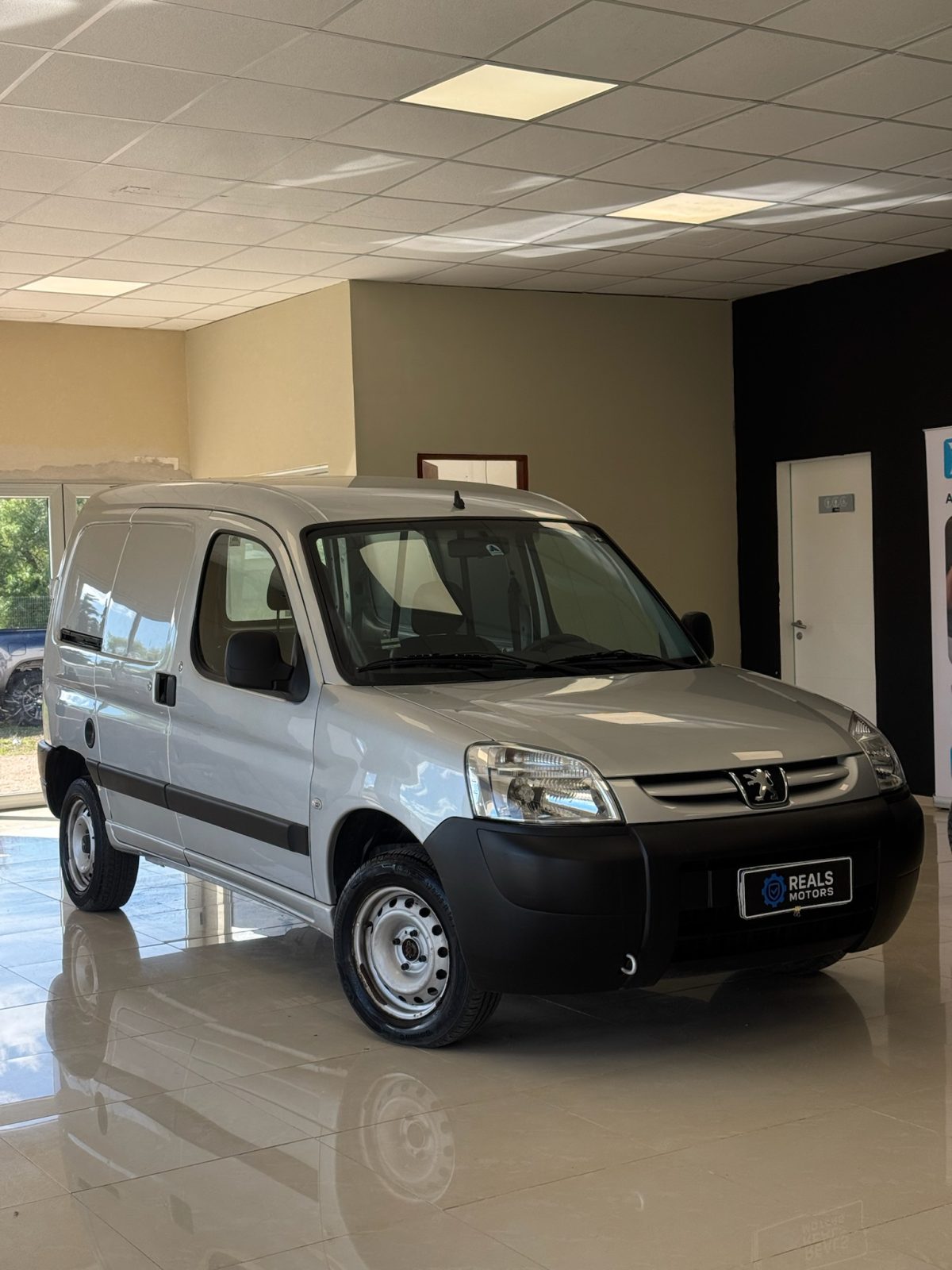 Peugeot Parnter foto 1