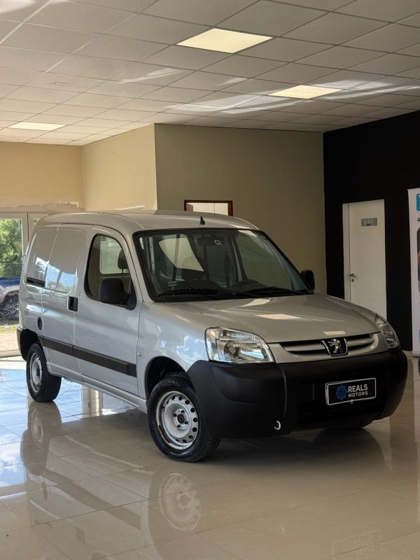 Peugeot Parnter foto 1