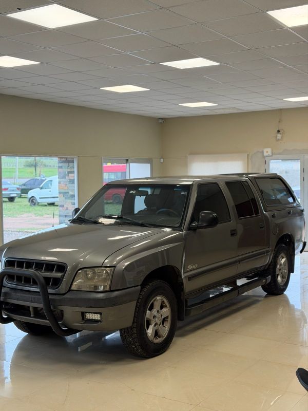 Chevrolet S10 2.8t foto 3