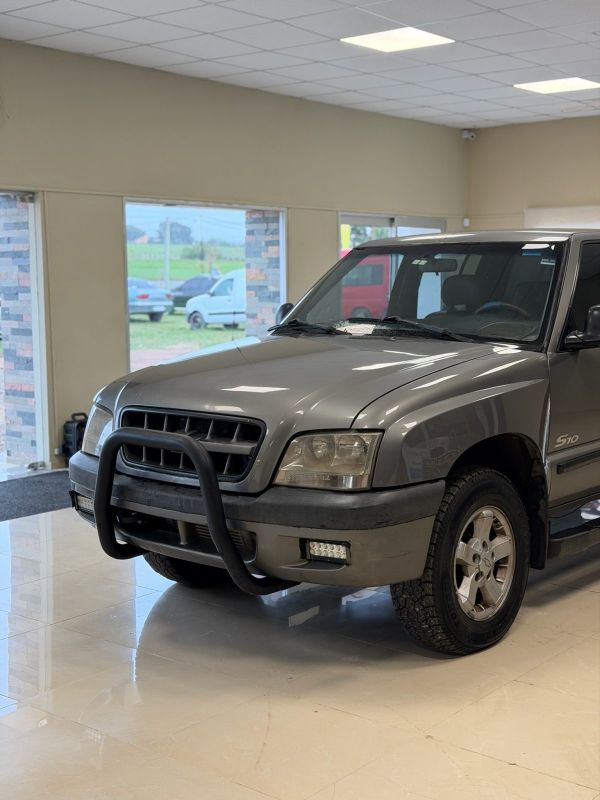 Chevrolet S10 2.8t foto 4