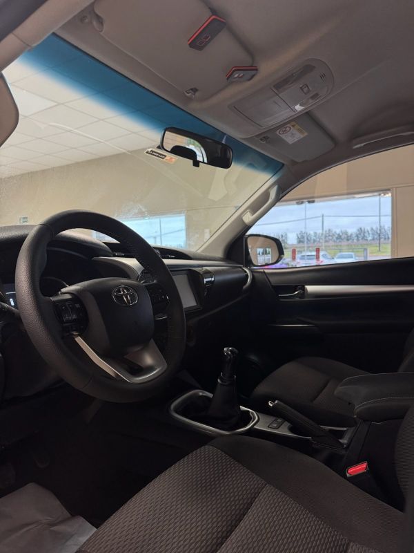 Toyota Hilux foto 7