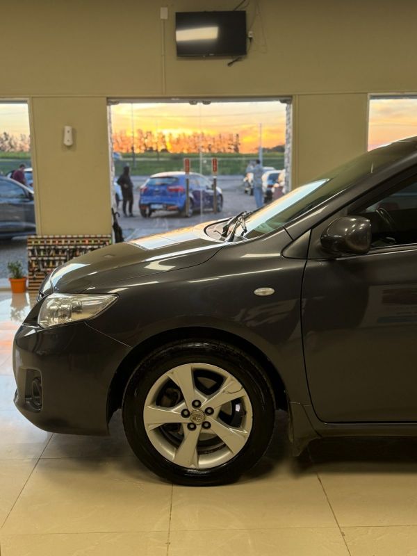Toyota Corolla foto 4