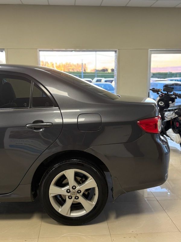 Toyota Corolla foto 5