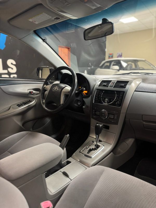 Toyota Corolla foto 10