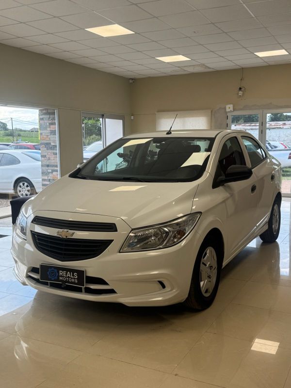 Chevrolet onix foto 3