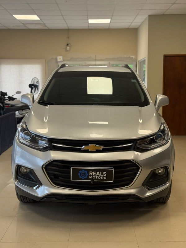 Chevrolet traker foto 2