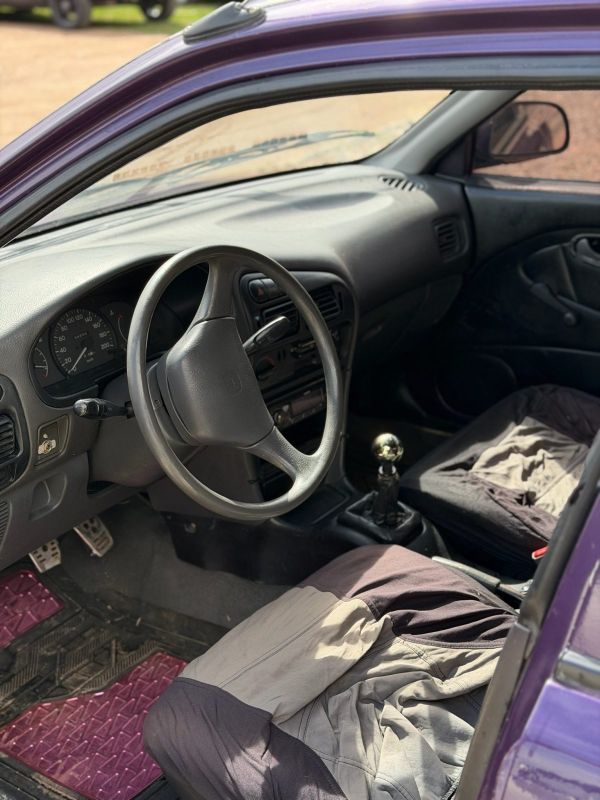 Mitsubishi Lancer foto 9