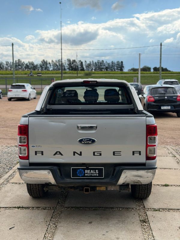 Ford Ranger foto 7