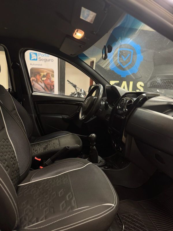 Renault Oroch foto 7